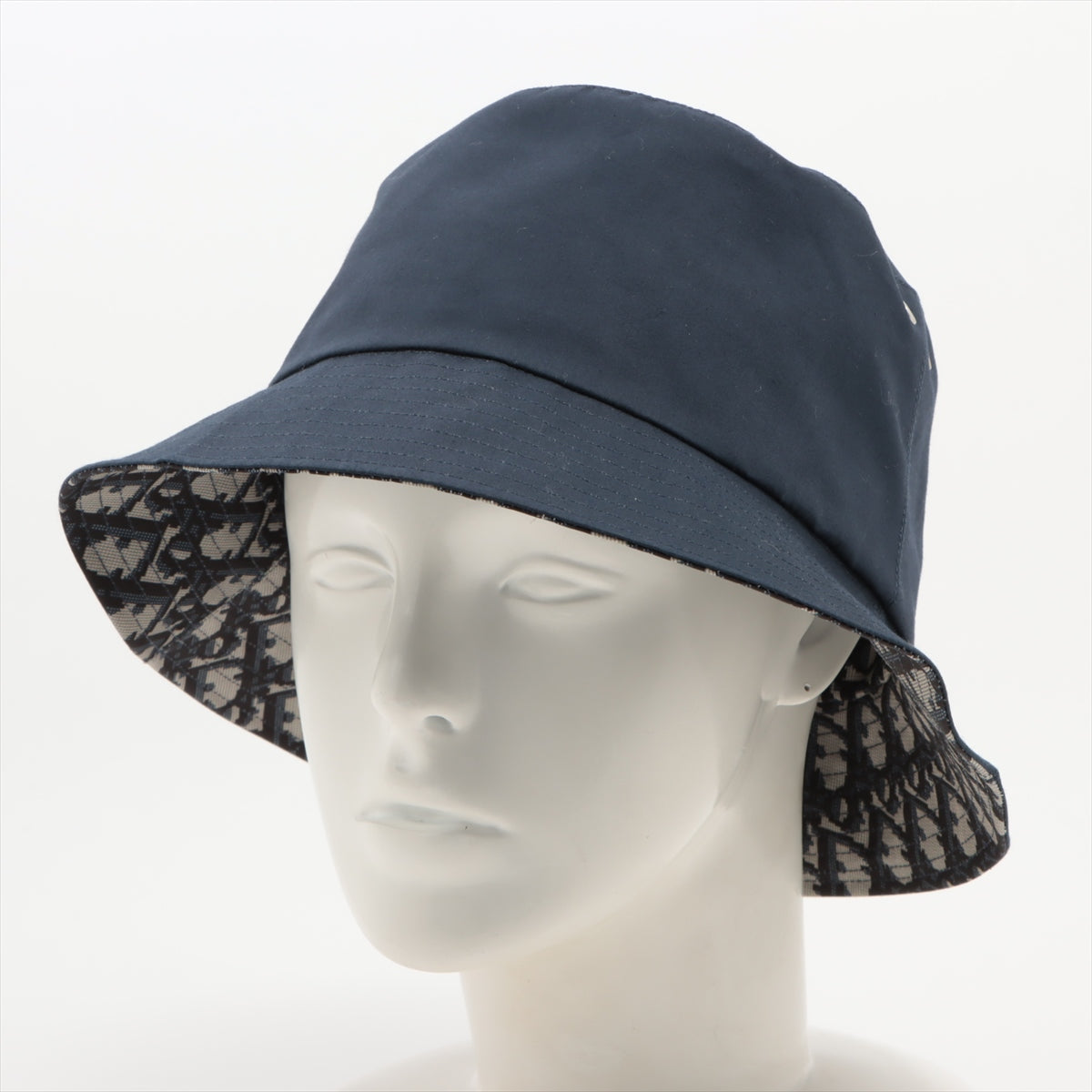 Christian Dior 95TDD923A130 Teddy Oblique Reversible Hat Bucket Hat 59 Polyester x cotton x polyurethane Navy blue