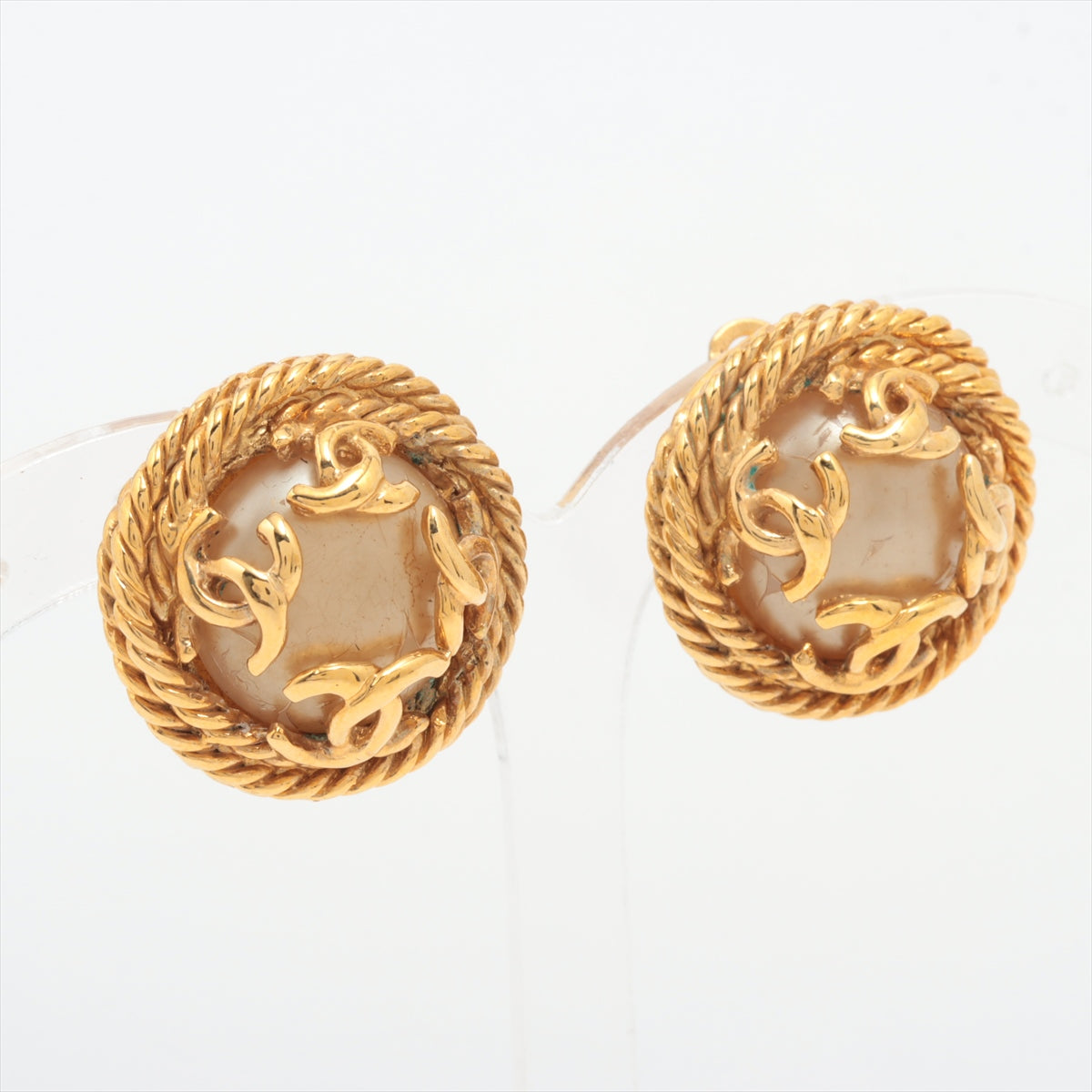 Chanel Coco Mark 95A Earrings (for both ears) GP x Imitation pearl Gold