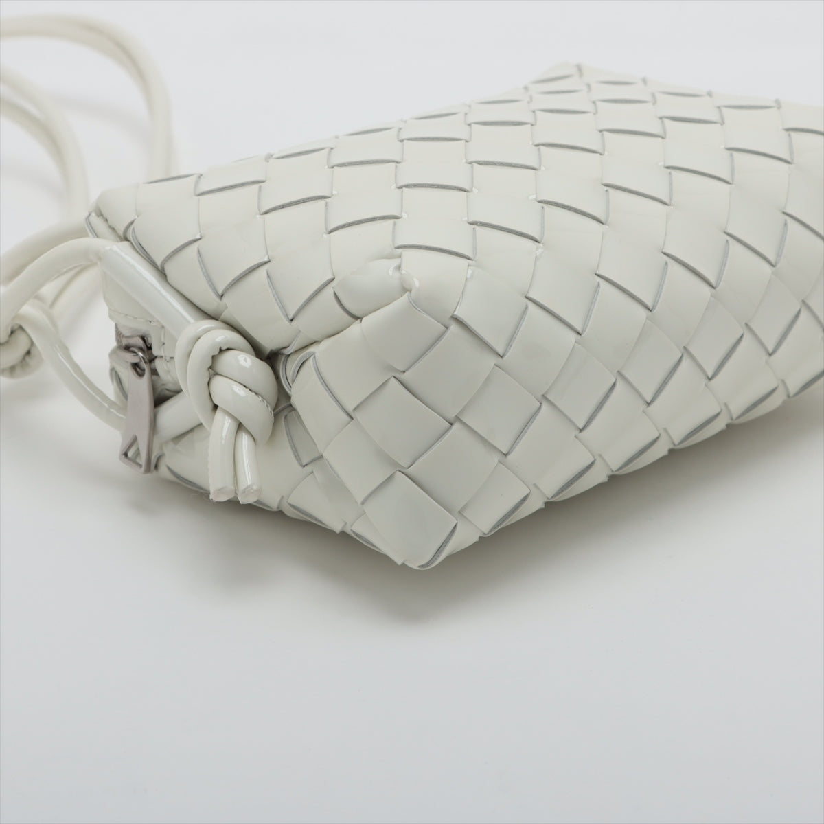 Bottega Veneta Intrecciato Patent leather Shoulder bag White
