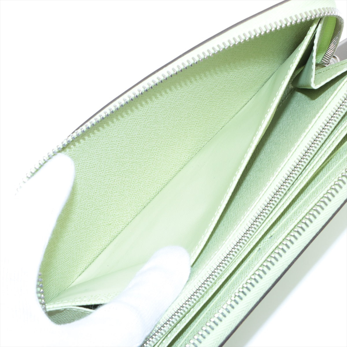 Louis Vuitton Epi Zippy Wallet M82513 Vale Noto Round-Zip-Wallet With RFID response