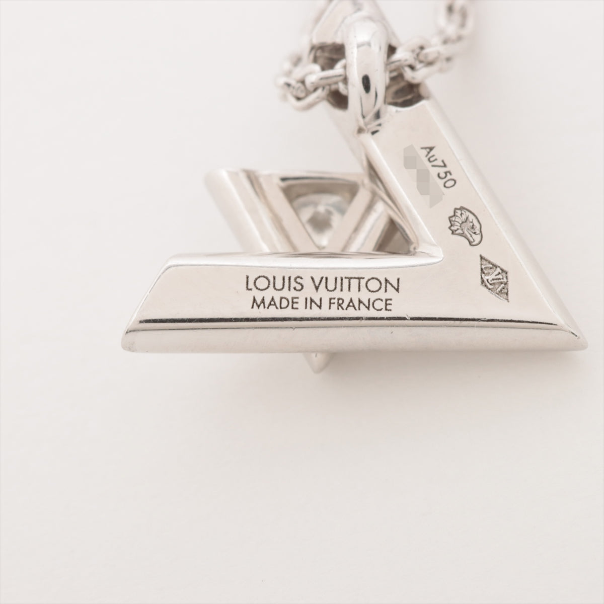 Louis Vuitton Pandantif LV Vault Wang PM diamond Necklace 750(WG) 6.1g