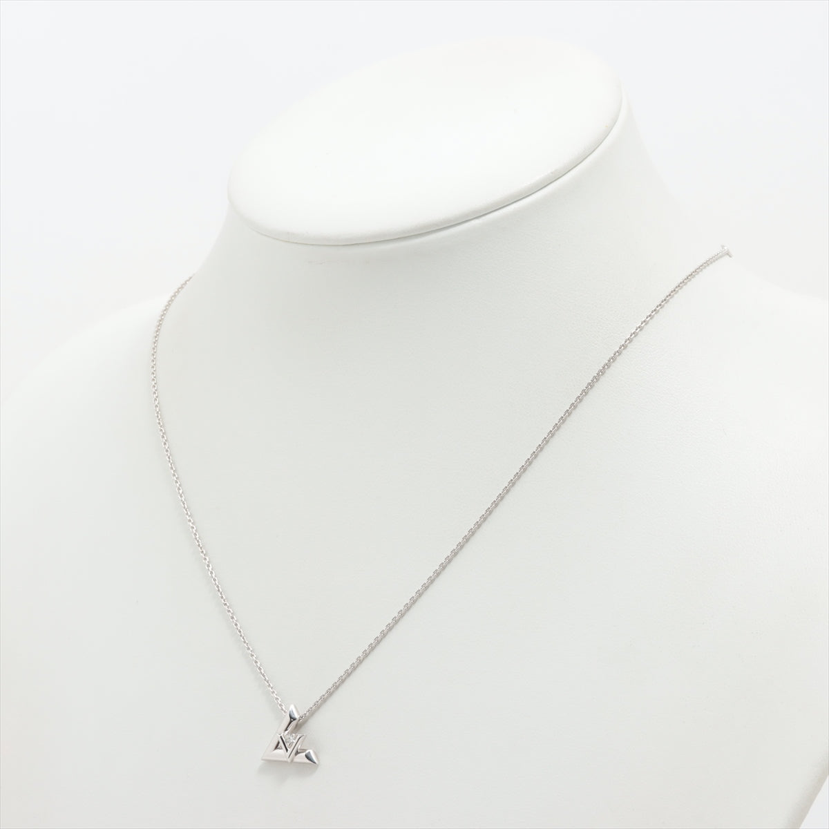 Louis Vuitton Pandantif LV Vault Wang PM diamond Necklace 750(WG) 6.1g