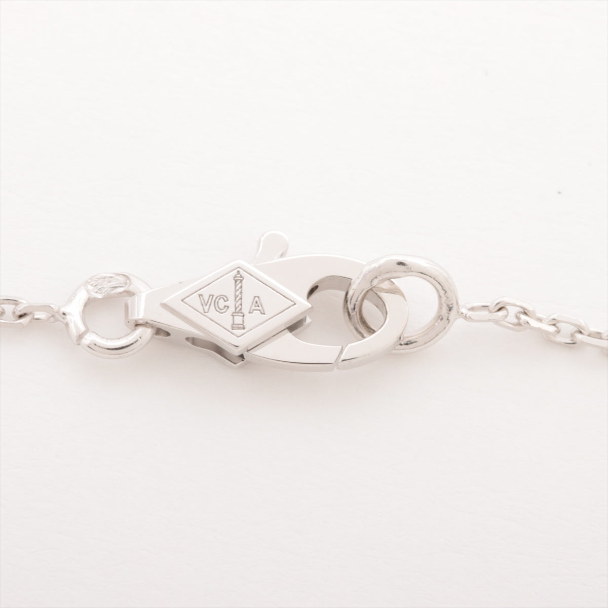 Van Cleef & Arpels Frivole Mini diamond Necklace 750(WG) 3.8g VCARP3W300