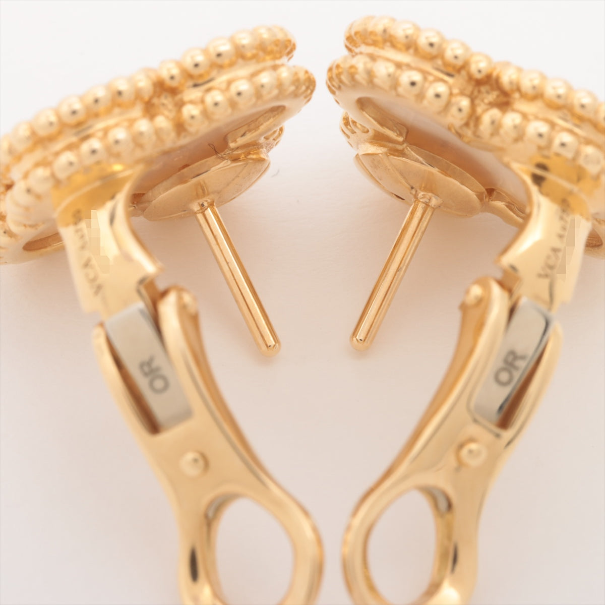 Van Cleef & Arpels Vintage Alhambra shells Piercing jewelry 750(YG) 7.7g