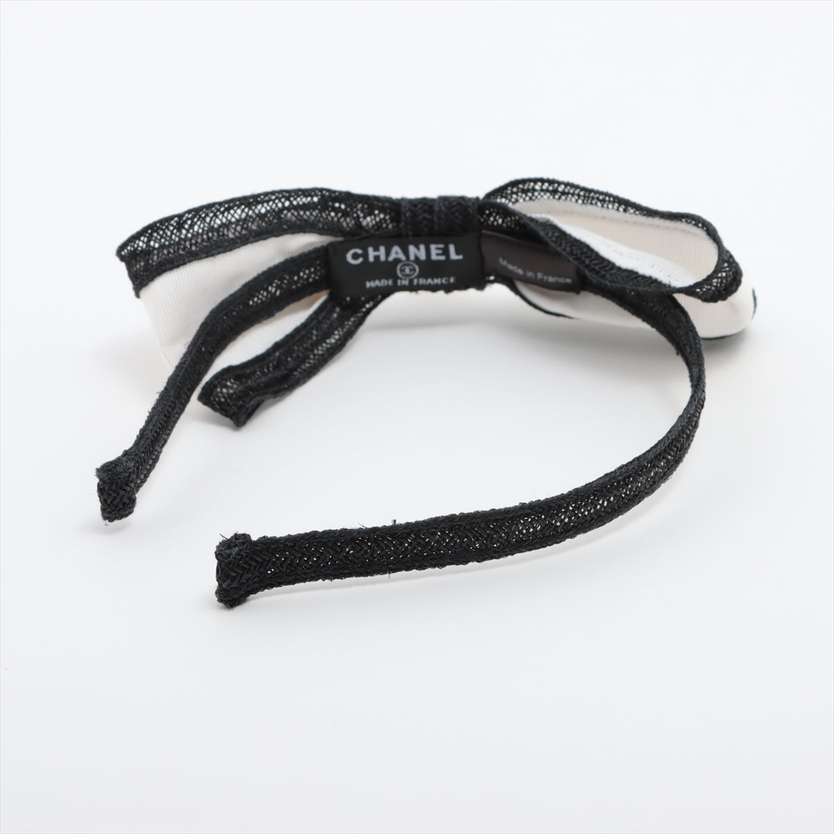 Chanel Coco Mark Headband Straw Black × White Wears Stained Lint on fabric Bow Motif