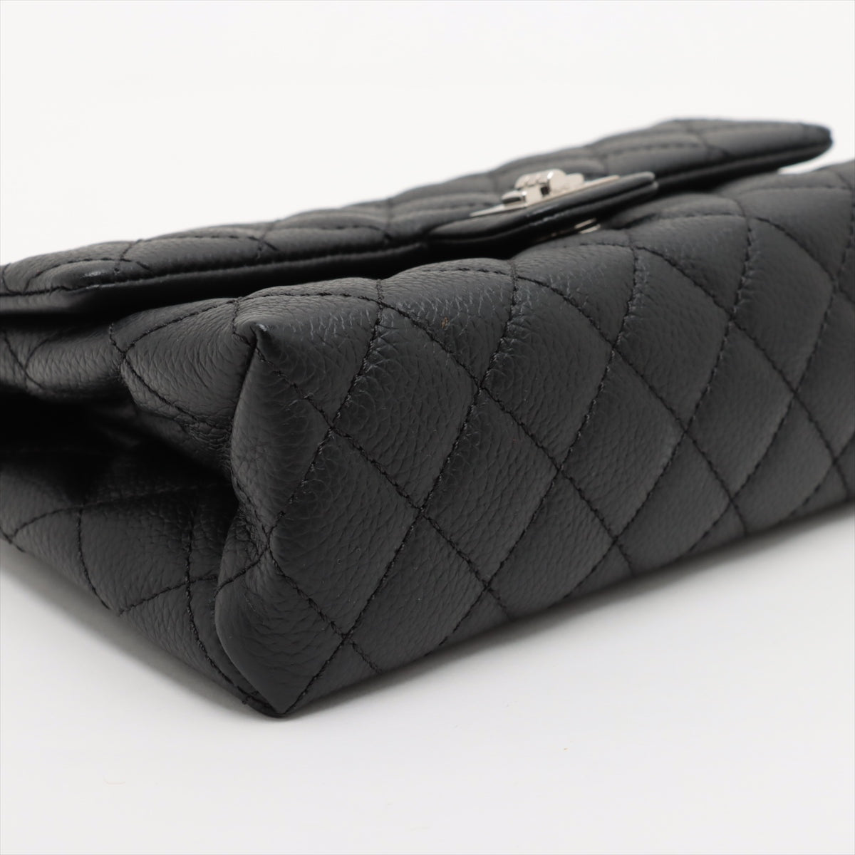 Chanel Matelasse Caviarskin Waist bag Black Silver Metal fittings 22XXXXXX