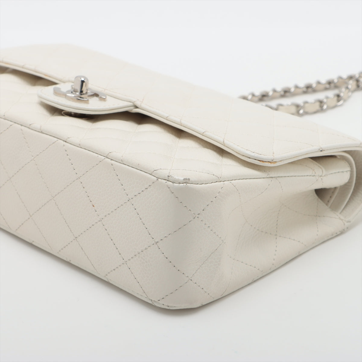 [Individual packaging] Chanel Matelasse Caviarskin Double flap Double chain bag White Silver Metal fittings 10046035