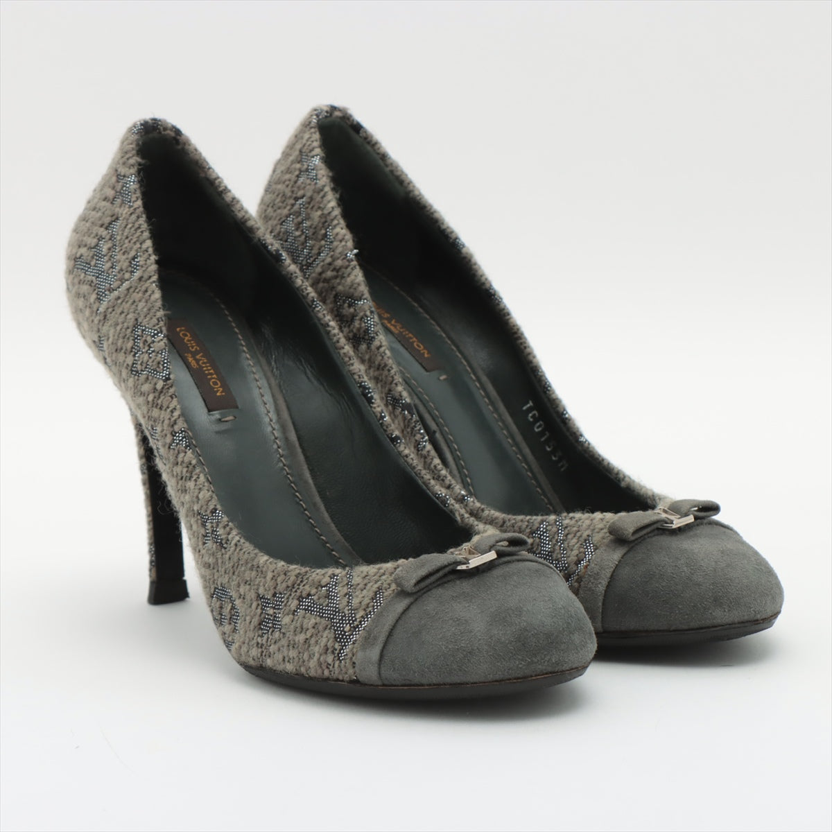 Louis Vuitton Tweed Pumps 38 1/2 Ladies' Grey TC0153 toes There are threads on insoles etc.